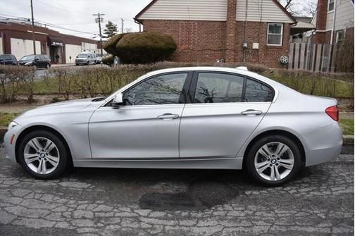2018 BMW 330e iPerformance