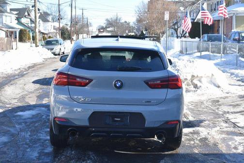 2022 BMW X2 sDrive28i