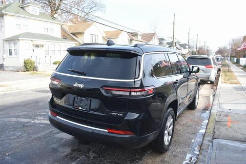 2022 Jeep Grand Cherokee L Limited
