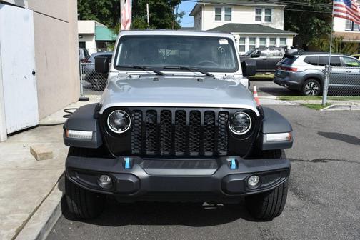 2023 Jeep Wrangler 4xe Willys