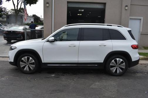 2023 Mercedes-Benz EQB 300 4MATIC