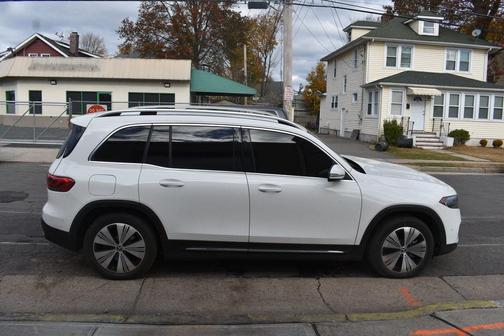 2023 Mercedes-Benz EQB 300 4MATIC