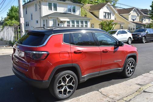 Red Hot Pearlcoat 2025 Jeep Compass Limited