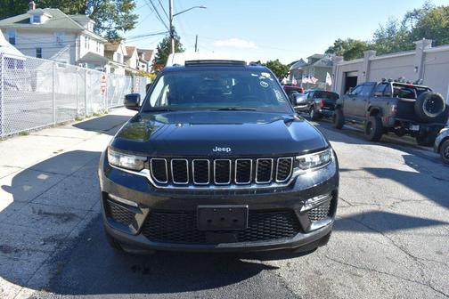 2022 Jeep Grand Cherokee Limited
