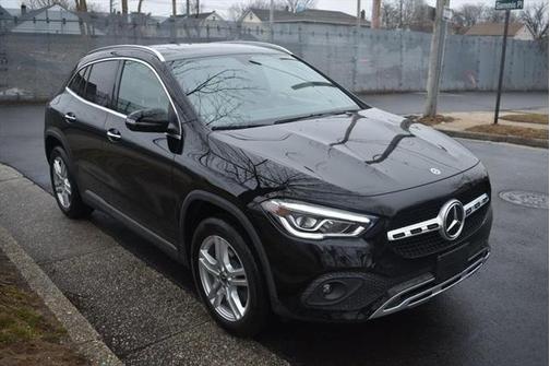 2021 Mercedes-Benz GLA 250 Base 4MATIC
