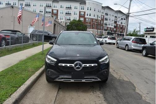 2021 Mercedes-Benz GLA 250 Base 4MATIC