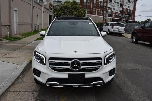 2025 Mercedes-Benz GLB 250 4MATIC
