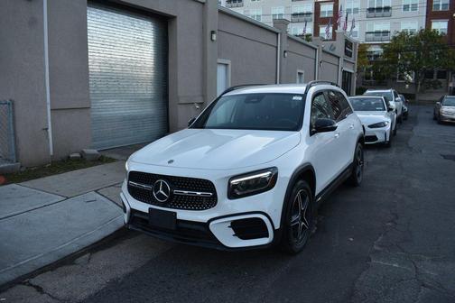 2025 Mercedes-Benz GLB 250 4MATIC