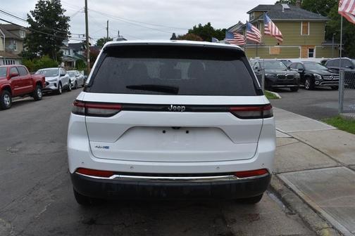2023 Jeep Grand Cherokee 4xe Base