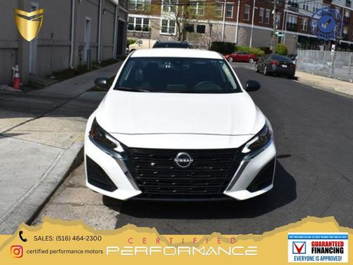 Pearl White Tricoat 2025 Nissan Altima 2.5 SV