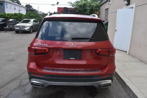 2021 Mercedes-Benz GLB 250 Base