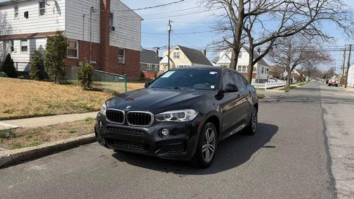 Black Sapphire Metallic 2018 BMW X6 sDrive35i
