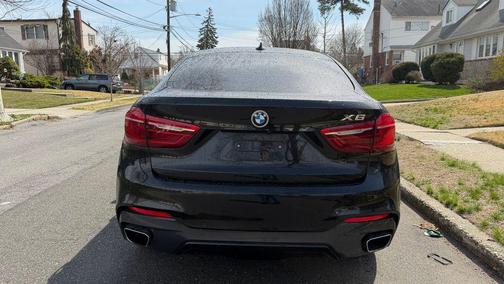 Black Sapphire Metallic 2018 BMW X6 sDrive35i