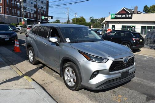 2021 Toyota Highlander Hybrid LE
