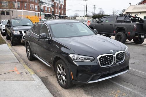 2024 BMW X4 xDrive30i
