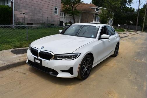 2022 BMW 330 xDrive