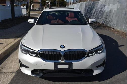2022 BMW 330 xDrive
