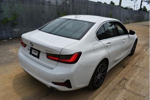 2022 BMW 330 xDrive
