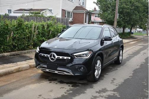 2021 Mercedes-Benz GLA 250 Base 4MATIC