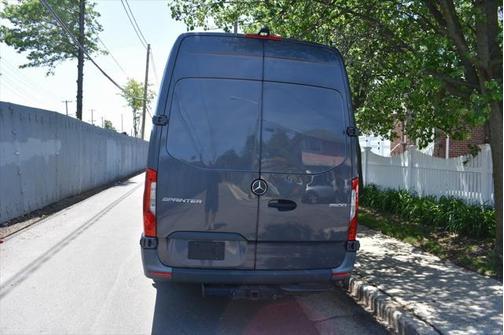 2022 Mercedes-Benz Sprinter 2500 High Roof