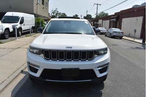 2023 Jeep Grand Cherokee 4xe Base