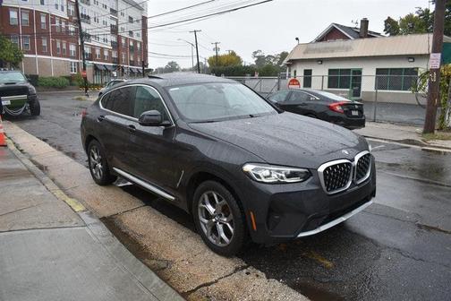 2024 BMW X4 xDrive30i