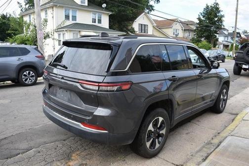 2023 Jeep Grand Cherokee 4xe Base