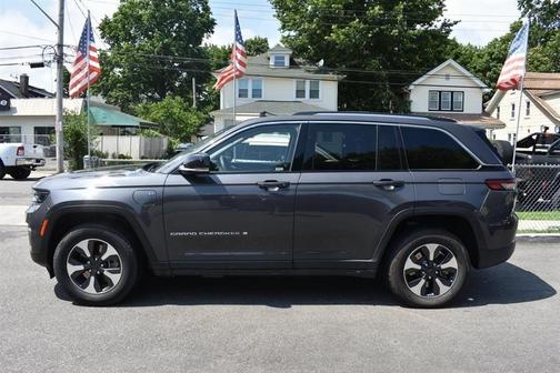 2023 Jeep Grand Cherokee 4xe Base