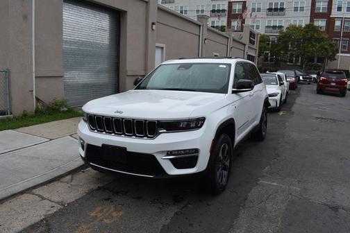 Bright White Clearcoat 2024 Jeep Grand Cherokee 4xe Base