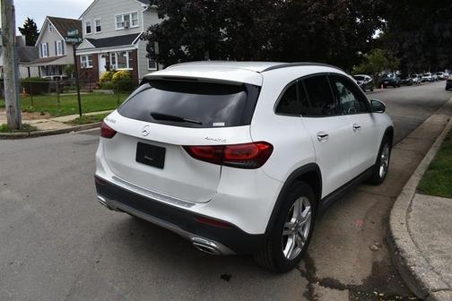 2022 Mercedes-Benz GLA 250 4MATIC