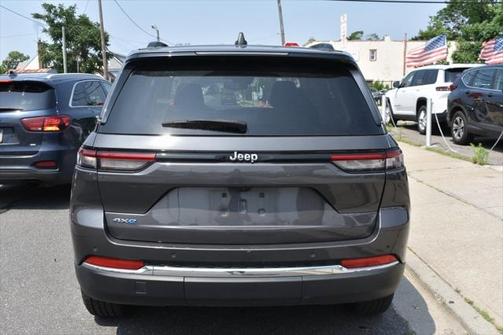 2023 Jeep Grand Cherokee 4xe Base