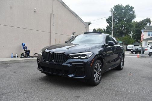 2023 BMW X6 M50i