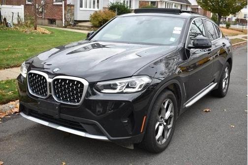 2024 BMW X4 xDrive30i