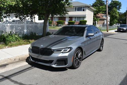 Skyscraper Gray Metallic 2023 BMW 530e Base