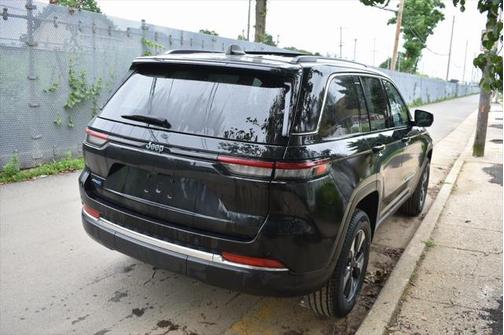 2023 Jeep Grand Cherokee 4xe Base