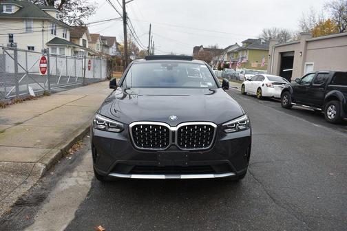 2024 BMW X4 xDrive30i