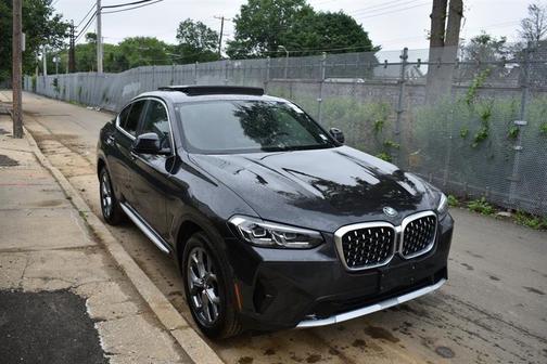 2024 BMW X4 xDrive30i