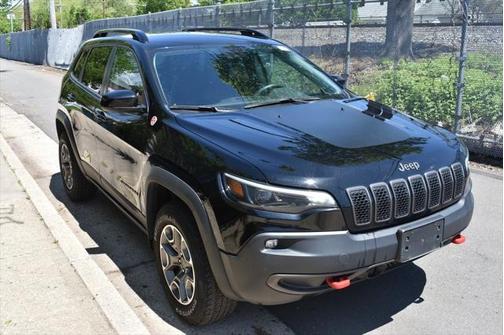 2022 Jeep Cherokee Trailhawk