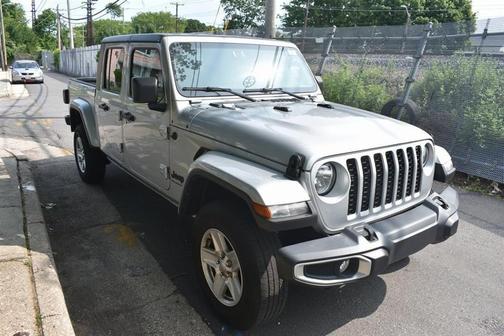 2023 Jeep Gladiator Sport S