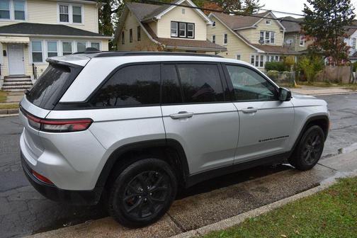 2024 Jeep Grand Cherokee Altitude