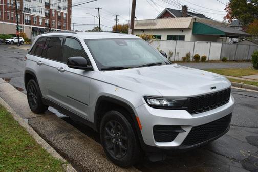 2024 Jeep Grand Cherokee Altitude
