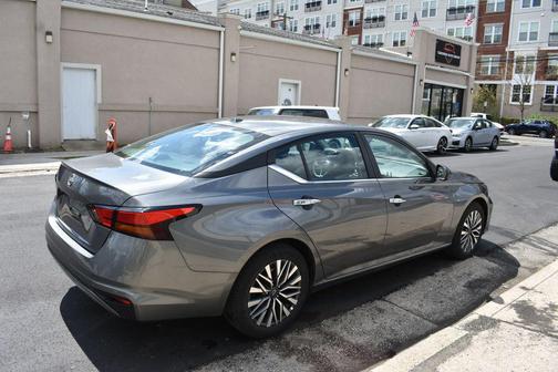 Gun Metallic 2025 Nissan Altima 2.5 SV