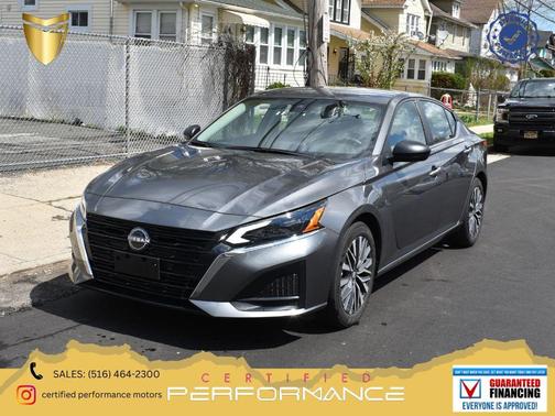Gun Metallic 2025 Nissan Altima 2.5 SV