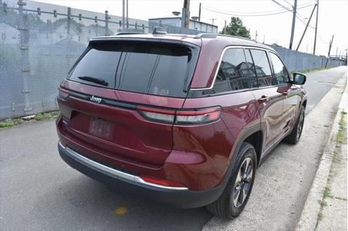 2023 Jeep Grand Cherokee 4xe Base