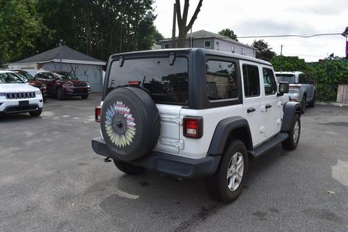 2022 Jeep Wrangler Unlimited Sport