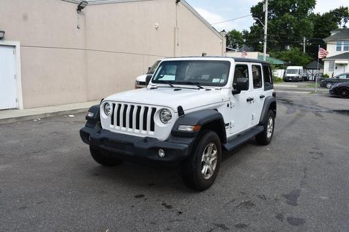 2022 Jeep Wrangler Unlimited Sport