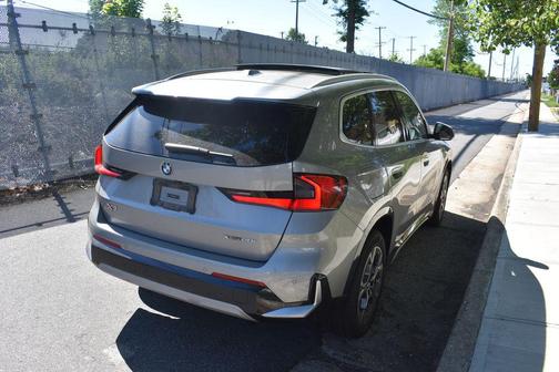 Space Silver Metallic 2025 BMW X1 xDrive28i