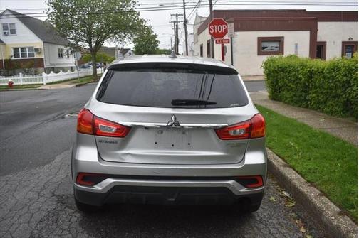 2018 Mitsubishi Outlander Sport 2.0 LE