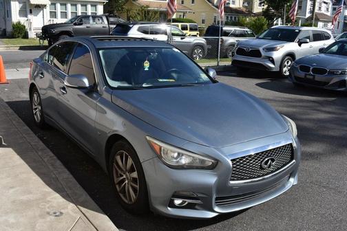 2014 INFINITI Q50 Premium