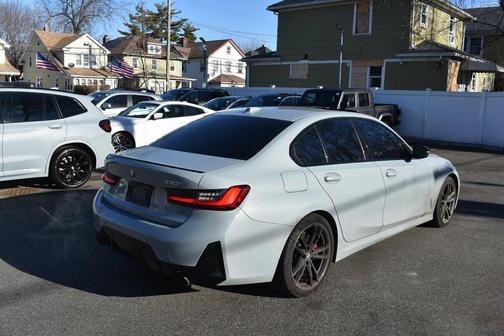 2023 BMW 330 330i